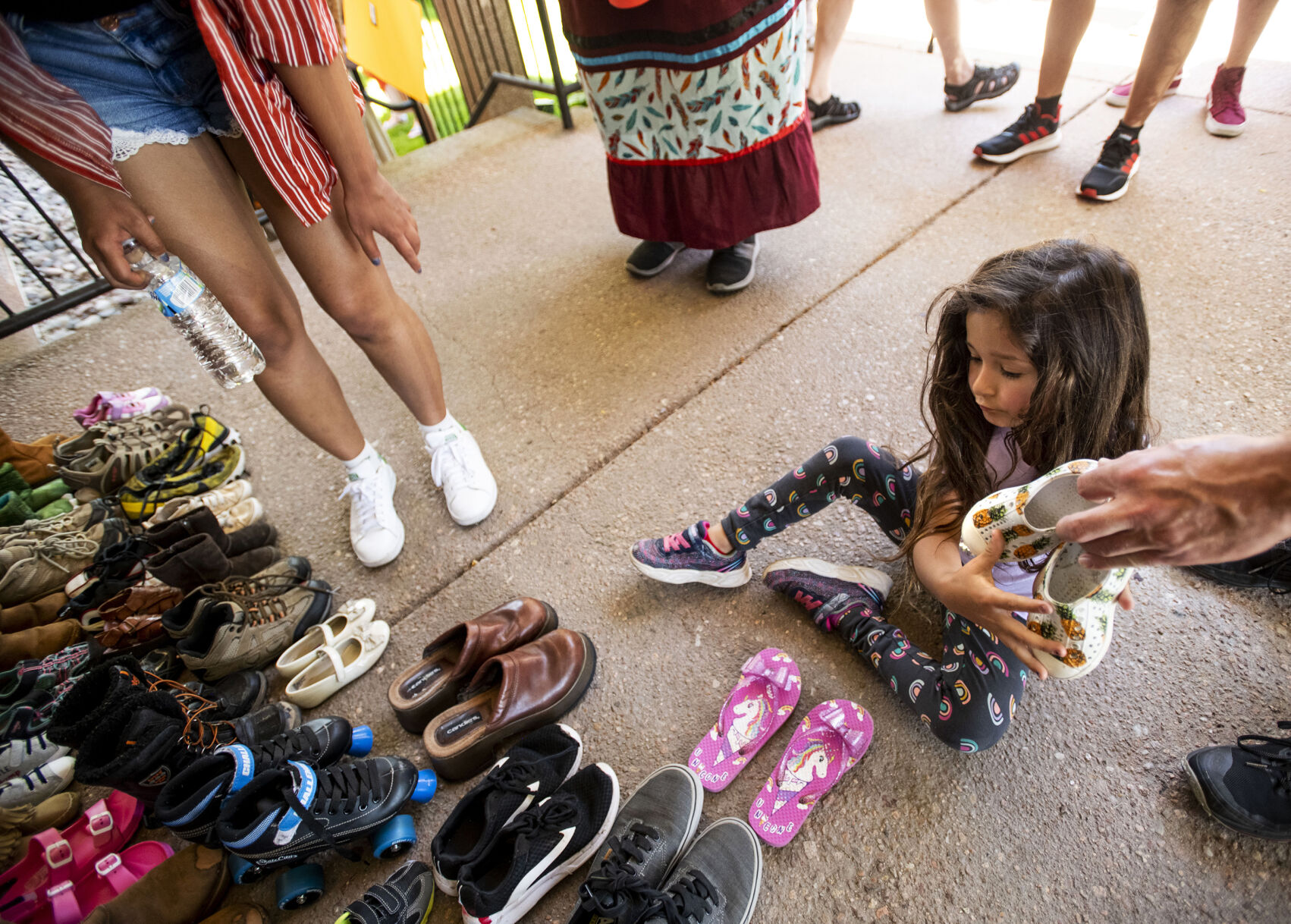 060621-news-215children 02.jpg